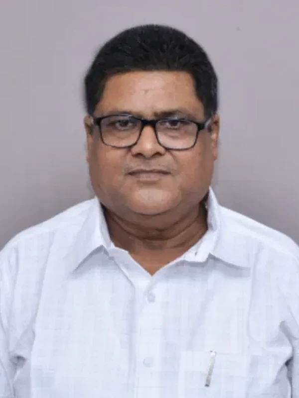 Shri. Omprakashji R. Zunzunwala, Member