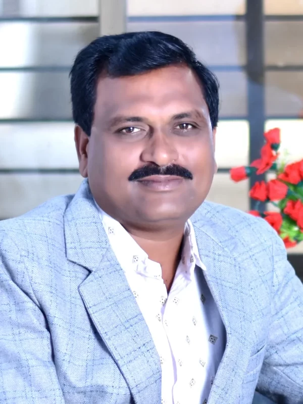 Shri. Vitthalrao R. Kharode, President Swami Vivekanand Dnyanpeeth & Member